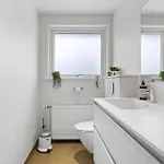 度假居 Awesome In With Kitchen