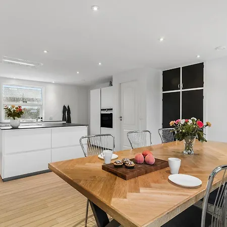 Awesome In With Kitchen